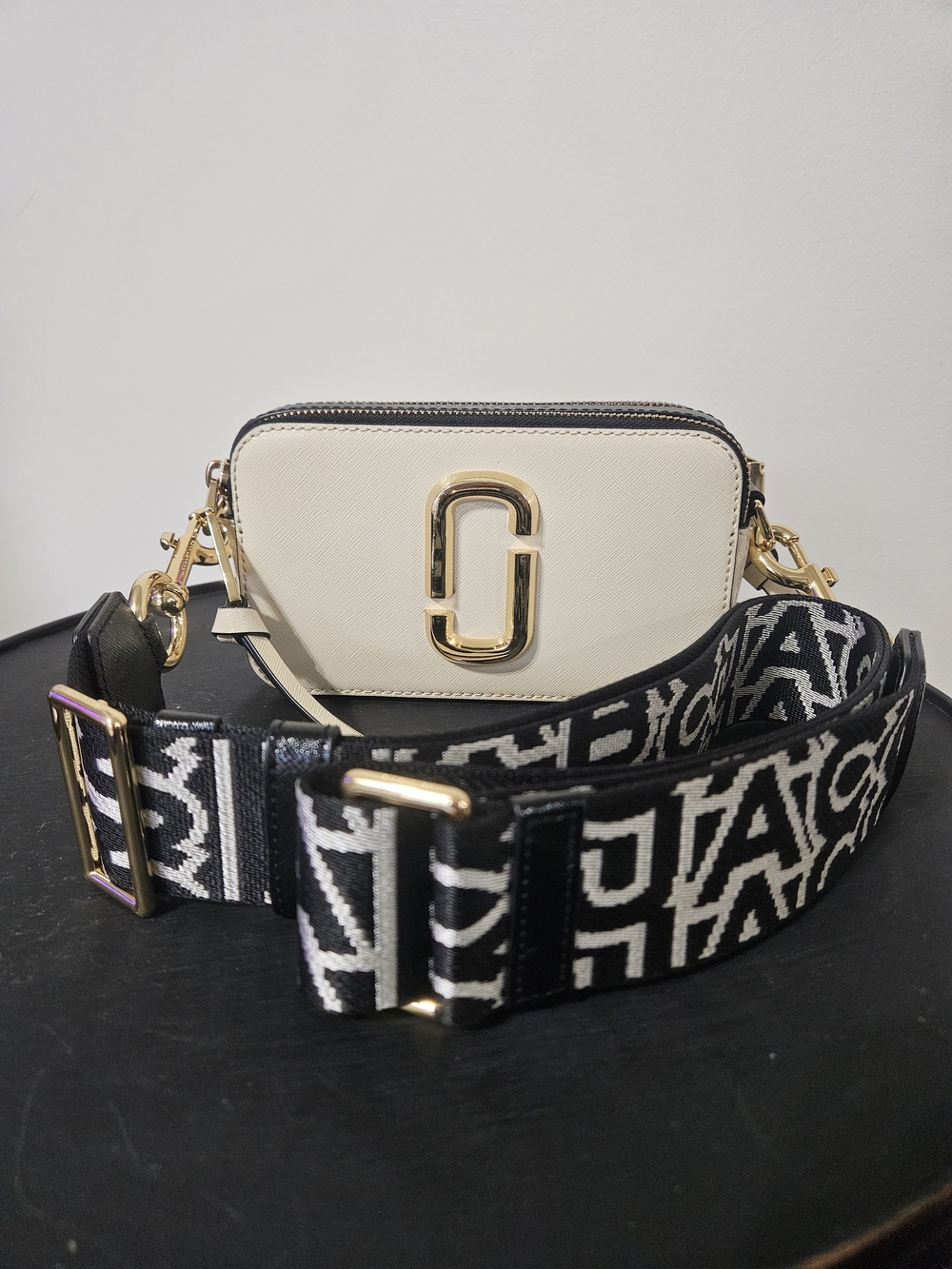 Marc Jacobs The Snapshot Camera Bag Cream Black Like New